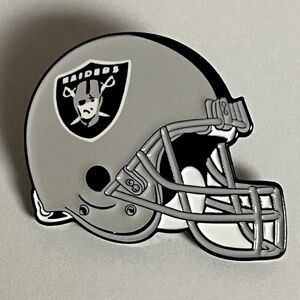 Las Vegas Raiders Helmet Hat Pin Streetwear Hats Bag Baseball Fitted New Era